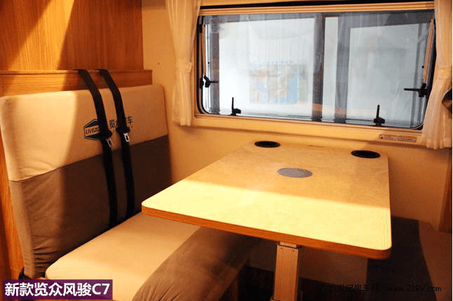 改款不止于顏值 新舊款覽眾C7對比簡評 改款不止于顏值 新舊款覽眾C7對比簡評