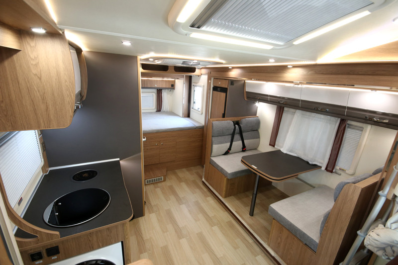 依維柯房車和皮卡房車到底怎么選？