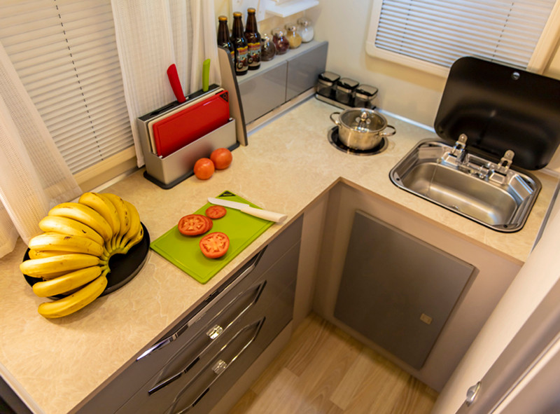 自由炮房車正式亮相北京國(guó)際房車博覽會(huì) 自由炮房車正式亮相北京國(guó)際房車博覽會(huì)