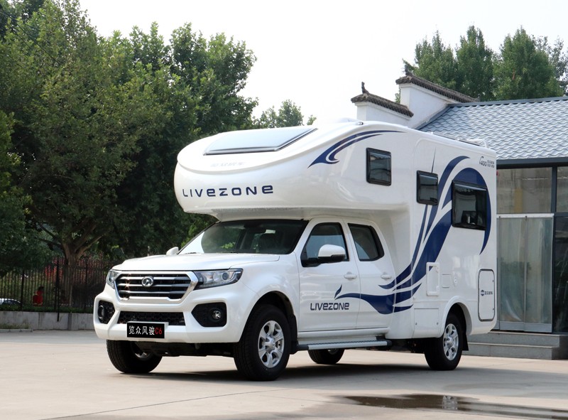 房車旅行，面對(duì)復(fù)雜路況四驅(qū)是必選