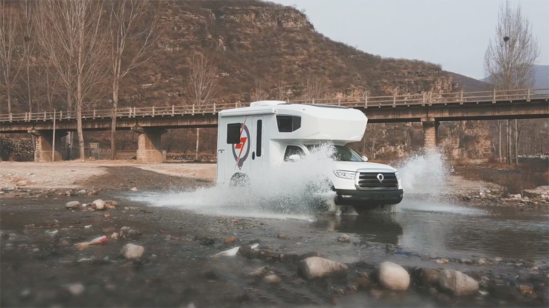 自由炮房車，讓旅行更自由