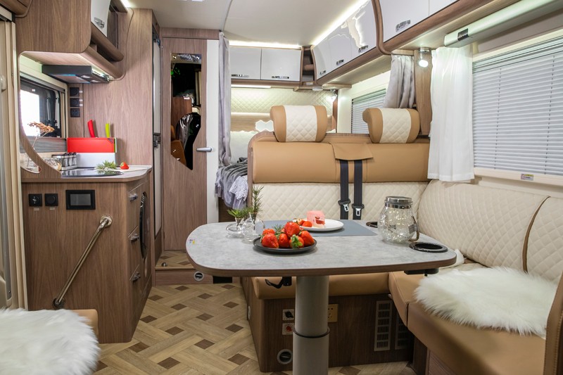 塞拉維房車(chē),夠大,夠舒適 塞拉維房車(chē),夠大,夠舒適