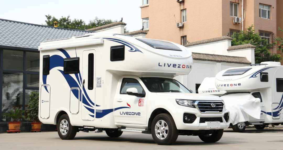 分時四驅(qū)、超大空間、一代經(jīng)典——風(fēng)駿C7! 分時四驅(qū)、超大空間、一代經(jīng)典——風(fēng)駿C7!