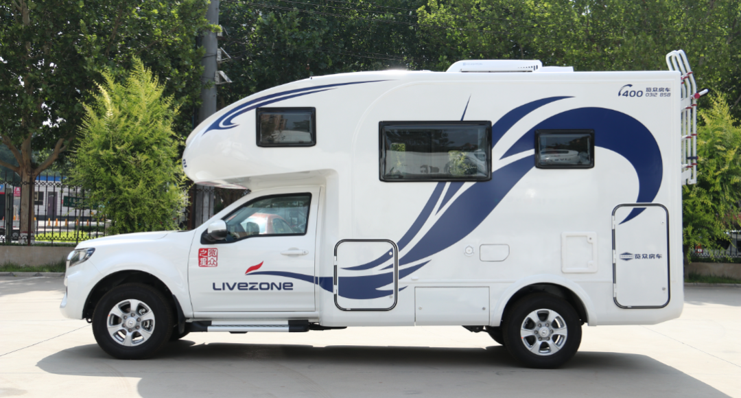 分時四驅(qū)、超大空間、一代經(jīng)典——風(fēng)駿C7! 分時四驅(qū)、超大空間、一代經(jīng)典——風(fēng)駿C7!