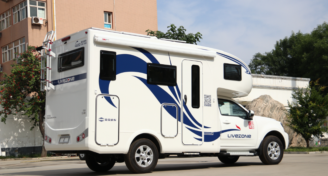 分時四驅(qū)、超大空間、一代經(jīng)典——風(fēng)駿C7! 分時四驅(qū)、超大空間、一代經(jīng)典——風(fēng)駿C7!