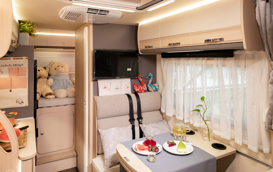 分時四驅(qū)、超大空間、一代經(jīng)典——風(fēng)駿C7! 分時四驅(qū)、超大空間、一代經(jīng)典——風(fēng)駿C7!