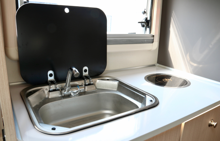 分時四驅(qū)、超大空間、一代經(jīng)典——風(fēng)駿C7! 分時四驅(qū)、超大空間、一代經(jīng)典——風(fēng)駿C7!