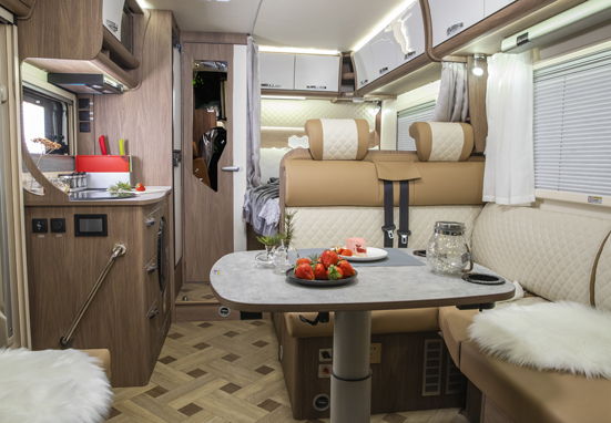 安全、舒適、大空間，好房車